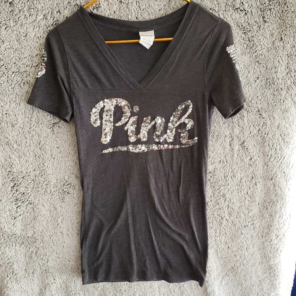 Used Sz XS VS PINK Sequin Logo T-Shirt V-Neck
